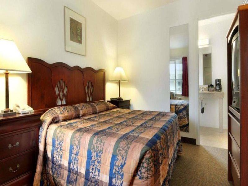 Knights Inn & Suites Seatac Airport Tukwila Kültér fotó