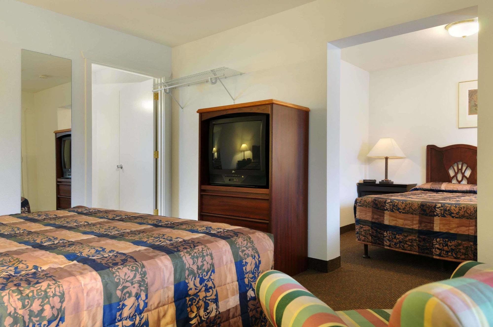 Knights Inn & Suites Seatac Airport Tukwila Kültér fotó